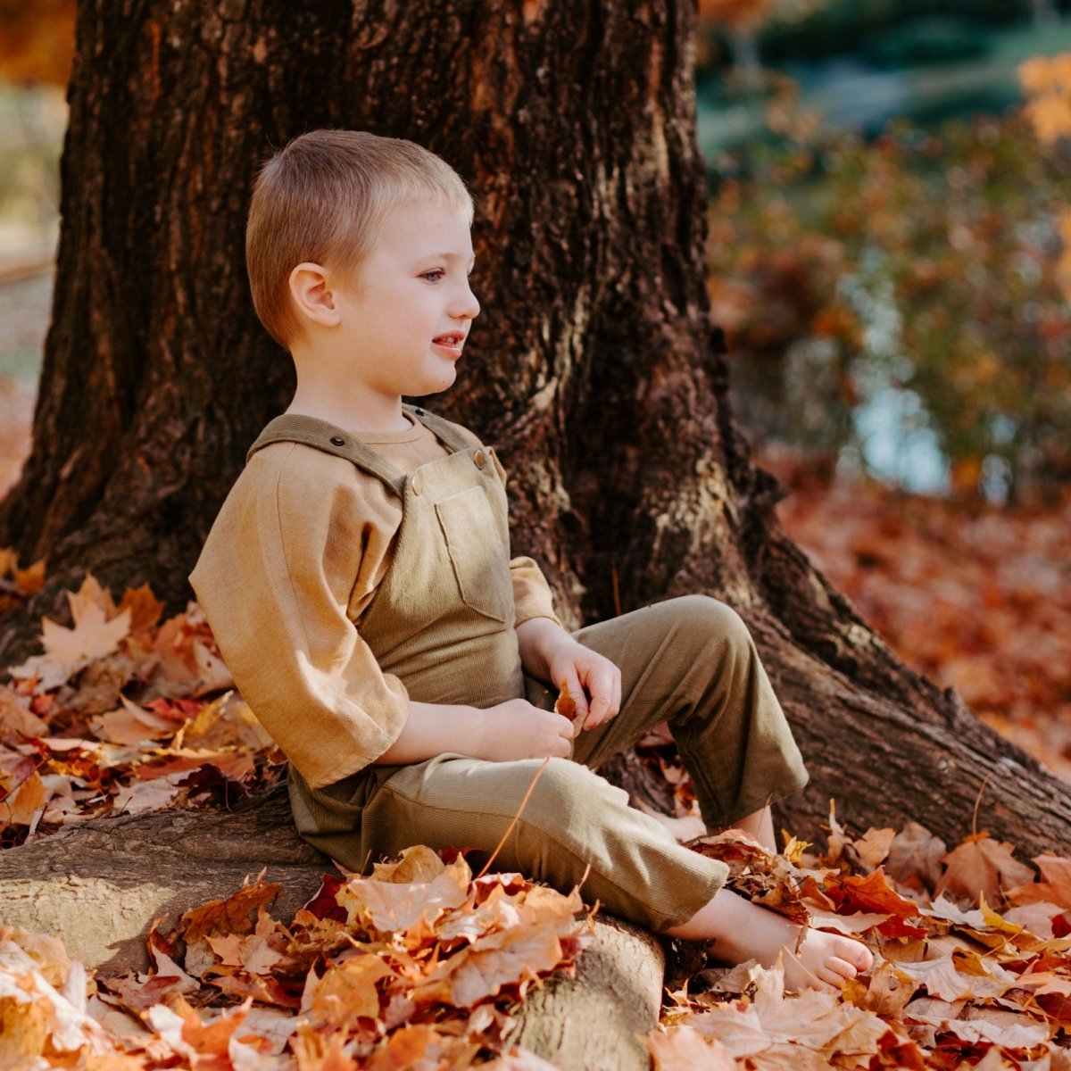 Seedling Green Organic Corduroy Overalls - Beya MadeROMPER